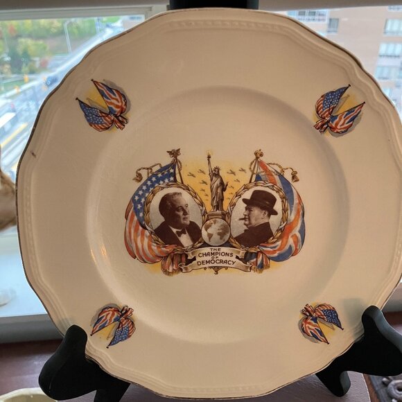 Champions of Democracy Vintage Plate - Picture 1 of 1